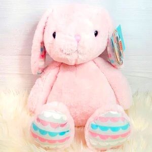 20 inch FAO SCHWARZ Collectible Bunny!